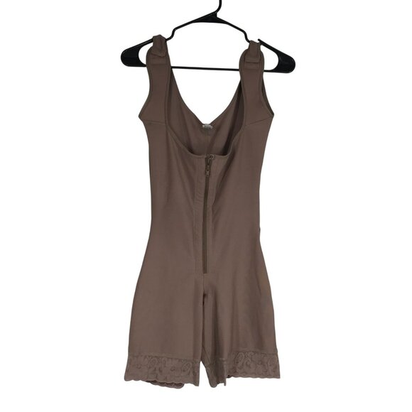 FAJA - WOMEN'S XL -BROWN SLEEVELESS FULL ZIP POST COMPRESSION SHORTS - Picture 1 of 8